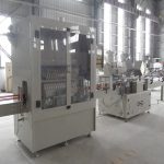 Automātiska leņķa kakla pudeles uzpildes aizvākojuma līnija kodīgam šķidrumam