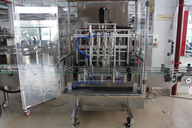 UZPILDĪŠANAS MAŠĪNA 4 galviņas (3).JPG