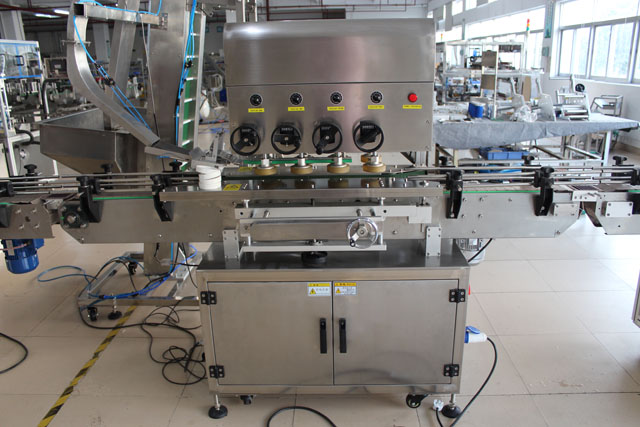 vāciņu mašīna ar pacelšanu (3).JPG