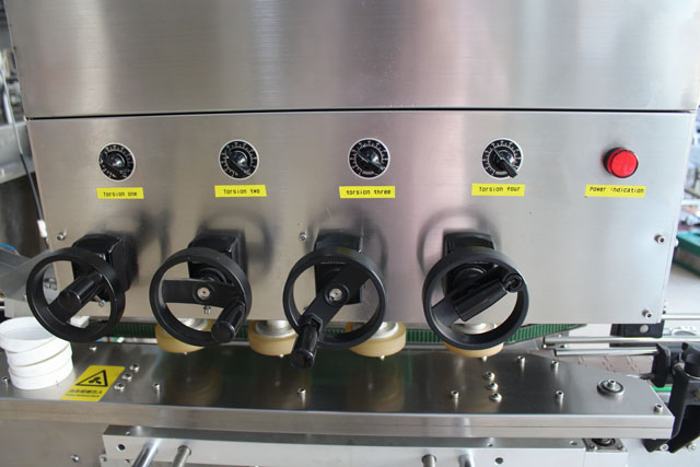 vāciņu mašīna ar pacelšanu (2).JPG