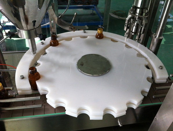 powder filling line uzpildes blīvēšanas mašīna pulveris.jpg