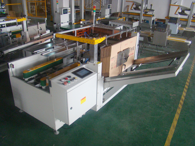 kartona erector automātiskā rūpnīca.JPG