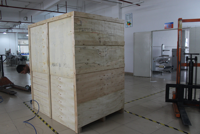 koka kastes iepakojums horizontālajai marķēšanai (3).JPG