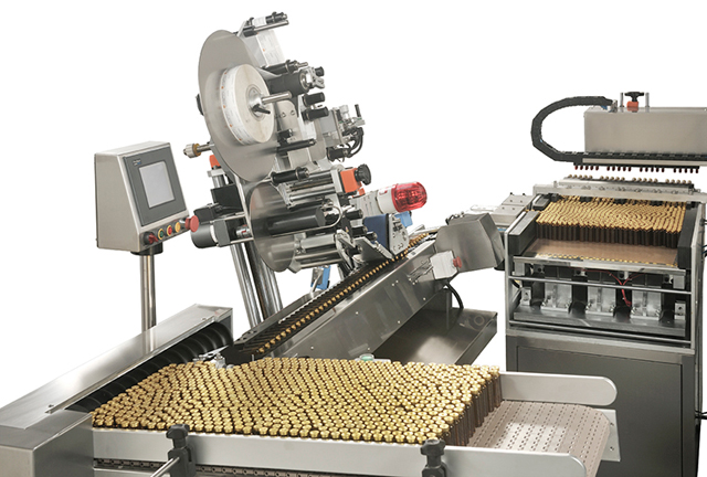 pudeles ievietojot barošanas sistēmu.jpg