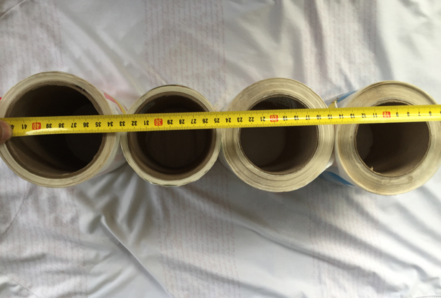 Etiķešu ruļļi etiķetēšanai.jpg