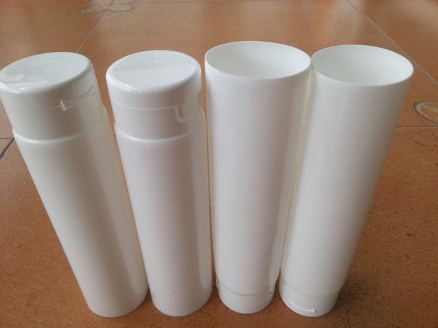 tubes samples sent from indian buyer caurules von puneet Garg.jpg