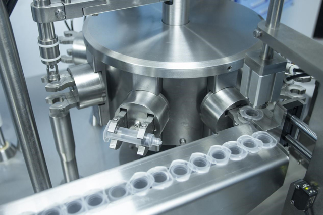 šļirču pildīšanas līnija (5).jpg