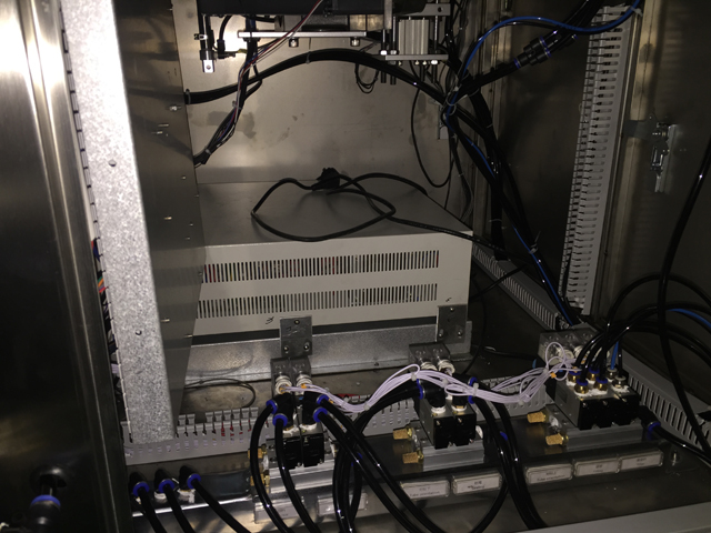 elektriskās kastes blīvēšanas iekārtu cauruļu pildīšanai.jpg