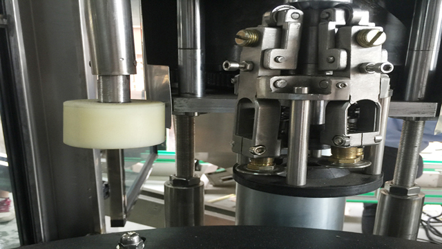 kaperu aprīkojums.jpg