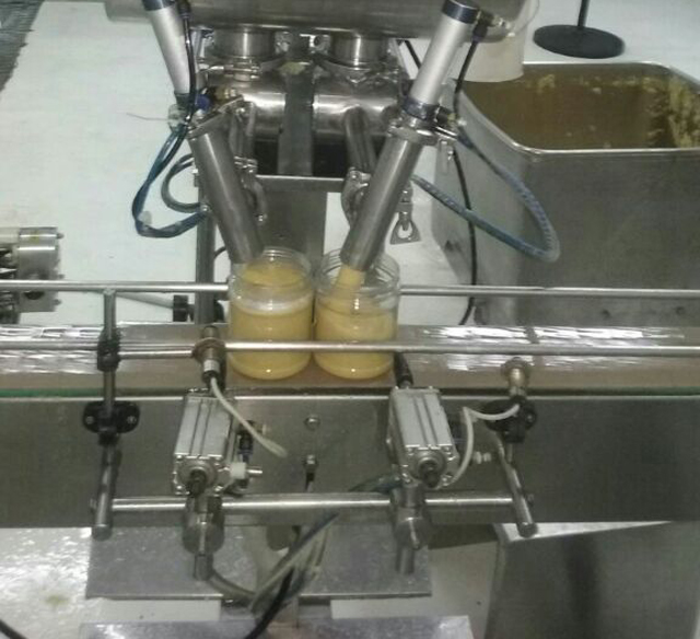 PO pildīšanas mašīna.jpg