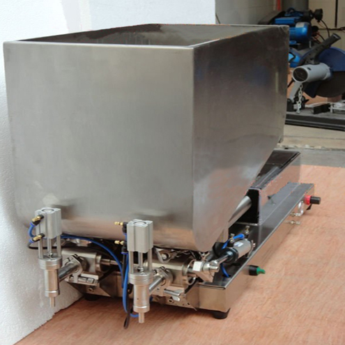 jam filling machinery semi automatic ievārījuma pildītājs equip.jpg