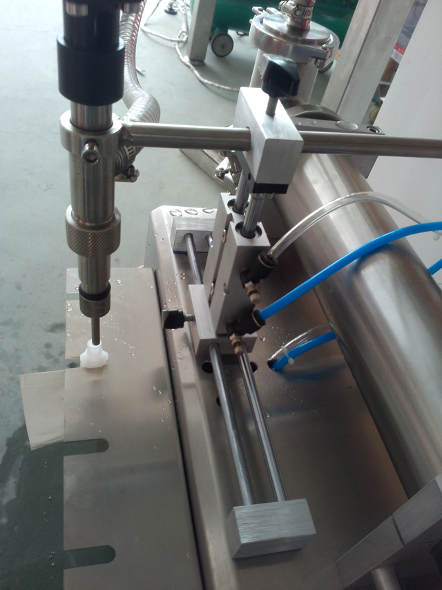 nerūsējošais tērauds mašīnām.jpg