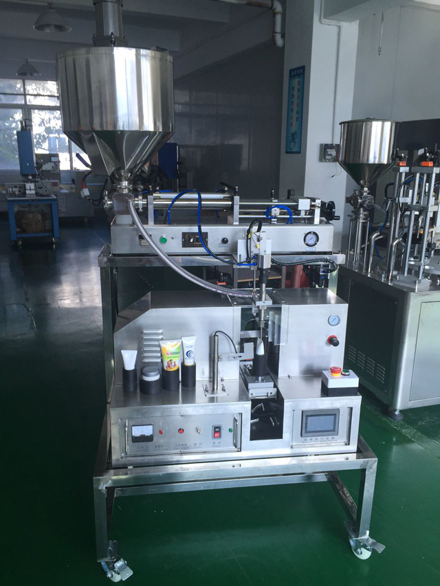 uzpildes cauruļu blīvēšanas iekārta (1).jpg