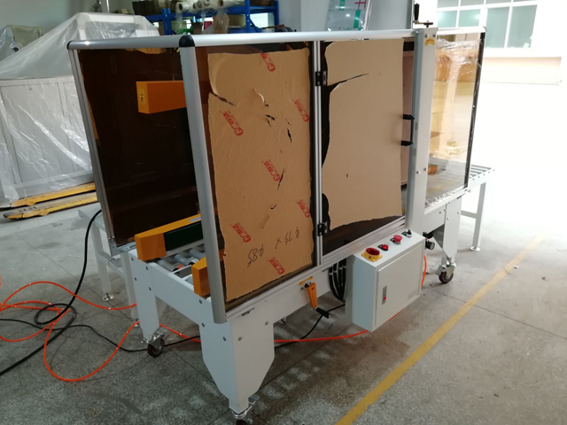 mašīnu rūpnīca.jpg