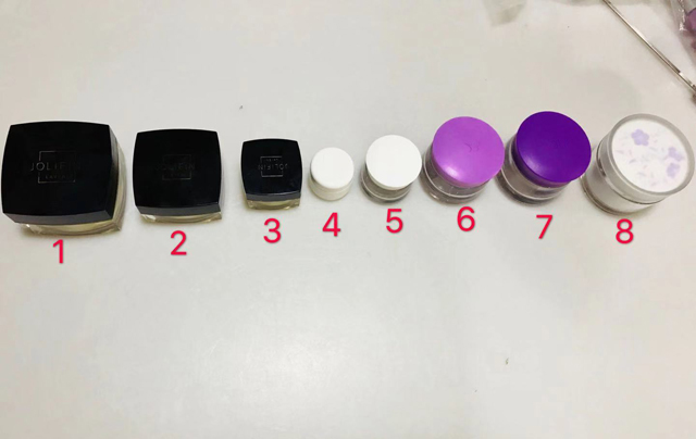 caps paraugi attēli vāciņiem