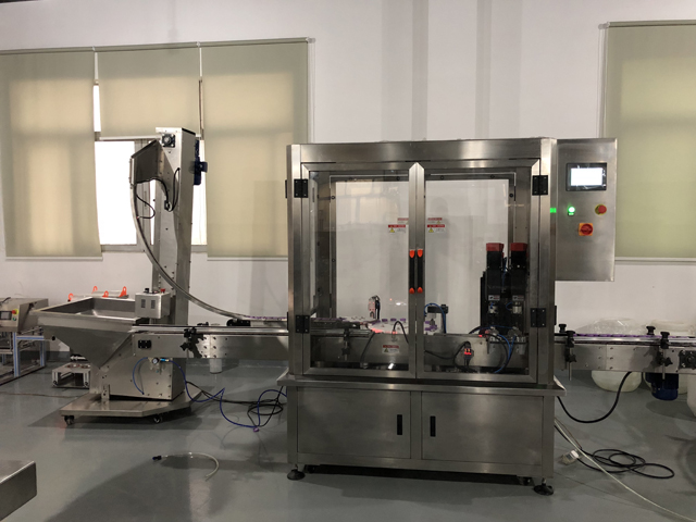 kosmētikas burciņas capper.JPG